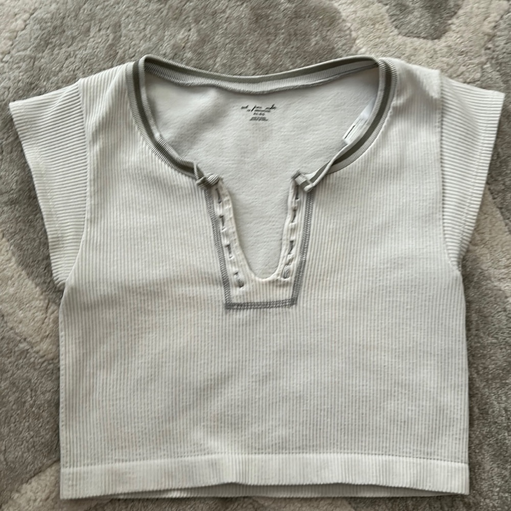 out from under go for gold seamless top